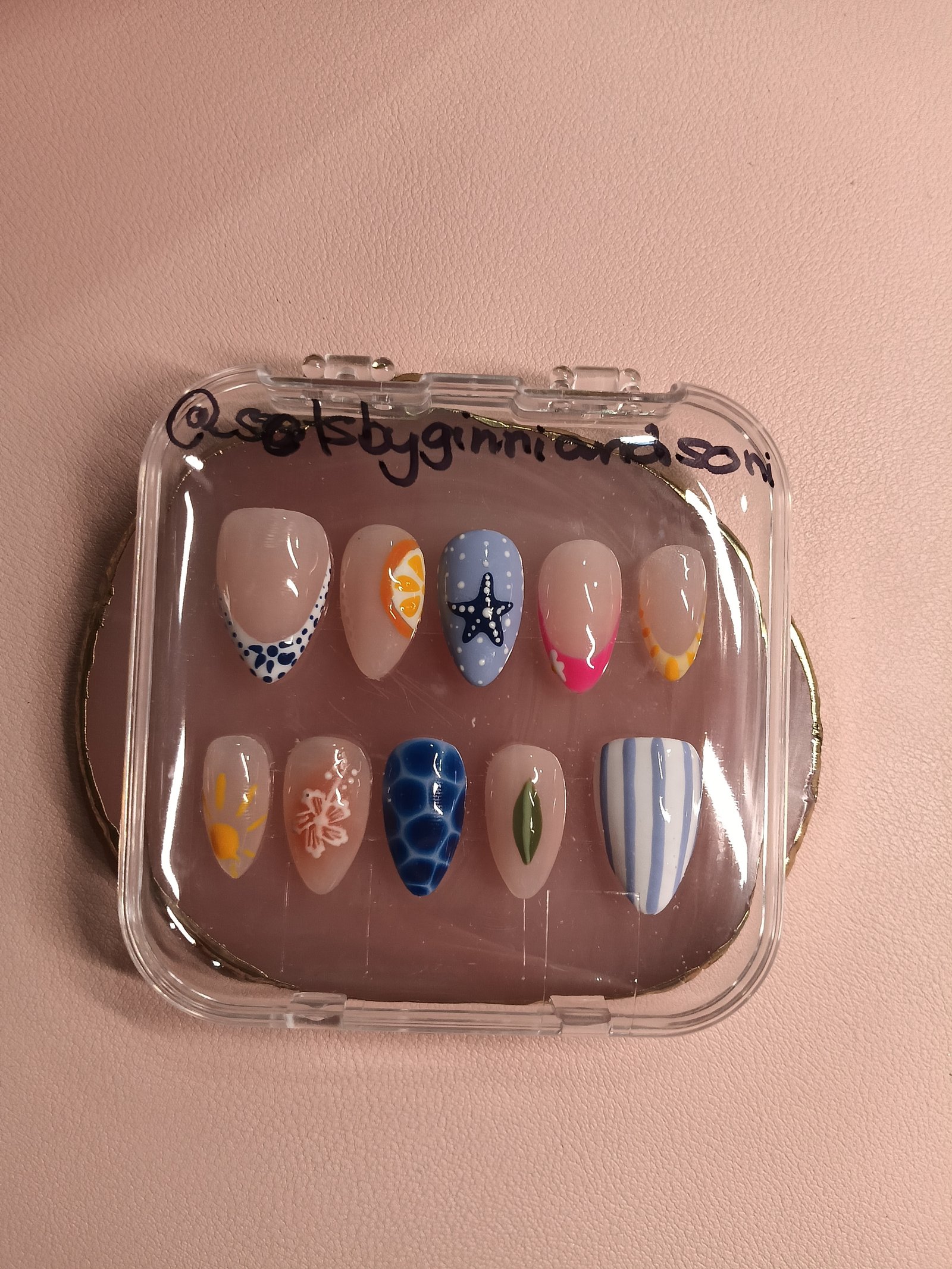 Mediterranean Summer Breeze press-on nail set by Sets by Ginni